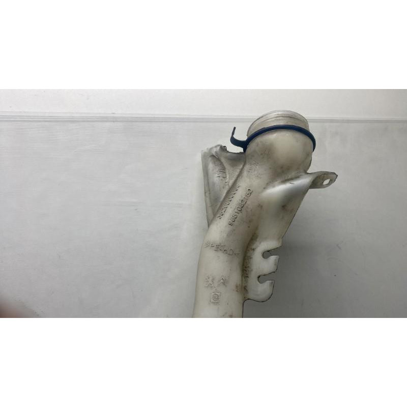 Vase de lave glace PEUGEOT PARTNER 1 Photo n°6