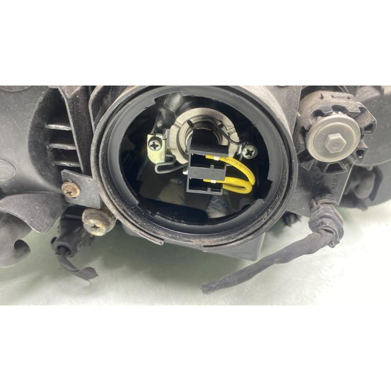 Optique avant principal gauche (feux)(phare) HYUNDAI SANTA FE 2 Photo n°3