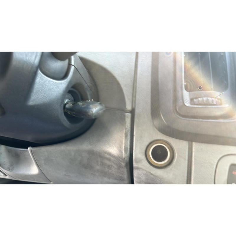 Porte avant droit RENAULT TRAFIC 2 Photo n°9