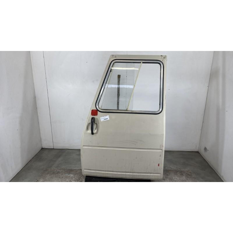 Porte avant gauche PEUGEOT J9 Photo n°8