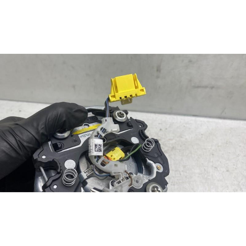 Air bag conducteur VOLKSWAGEN POLO 6 Photo n°3