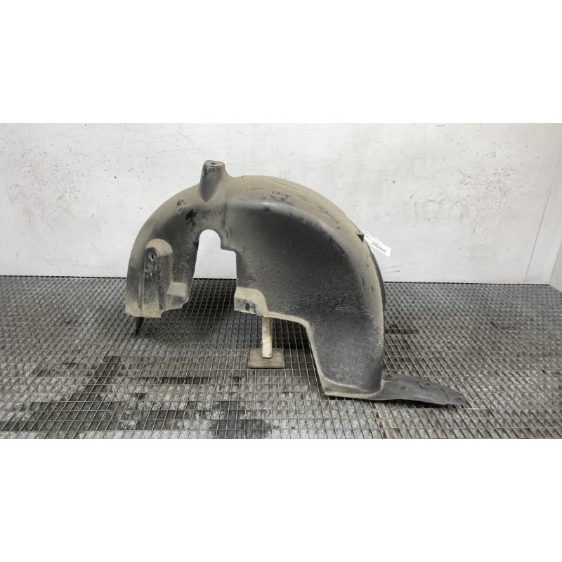 Pare boue arriere droit CITROEN C4 CACTUS Photo n°2