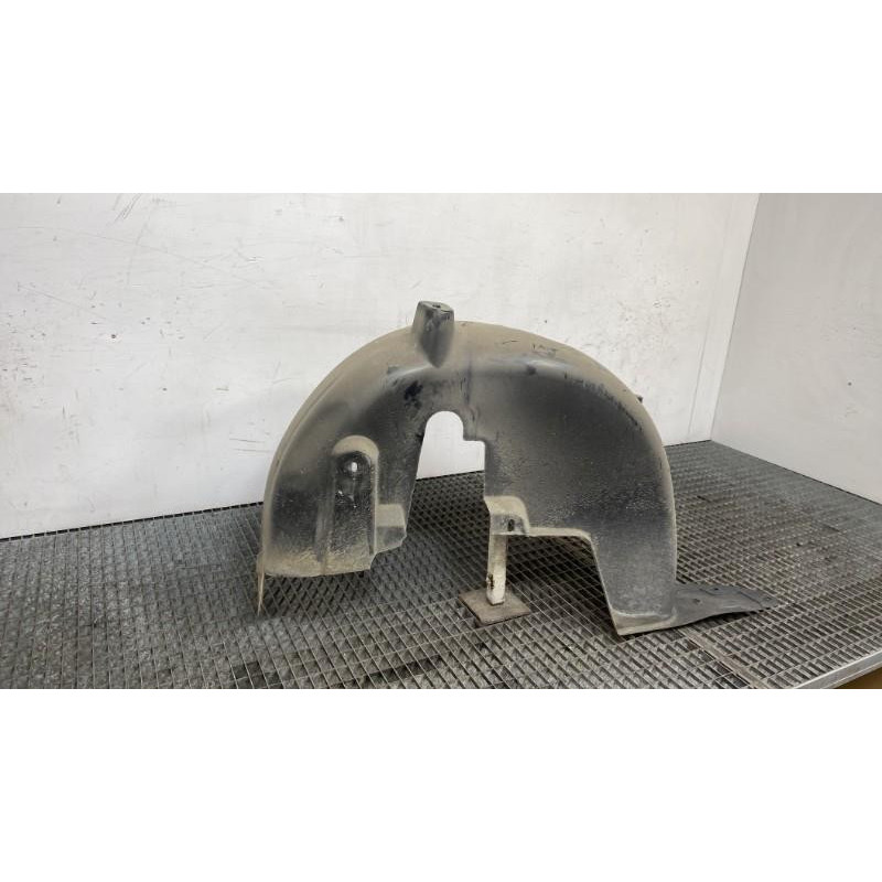 Pare boue arriere droit CITROEN C4 CACTUS Photo n°3