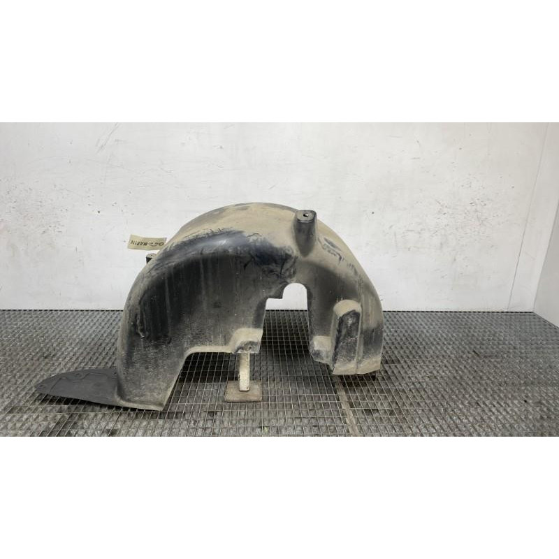Pare boue arriere gauche CITROEN C4 CACTUS Photo n°1