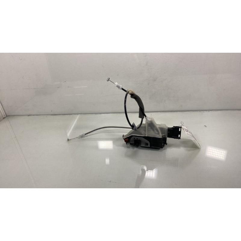 Serrure arriere gauche CITROEN C4 CACTUS Photo n°2