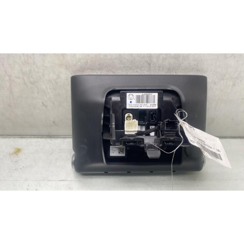 Ecran GPS CITROEN C4 CACTUS Photo n°4