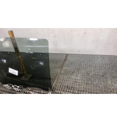 Vitre arriere droit PEUGEOT 308 2