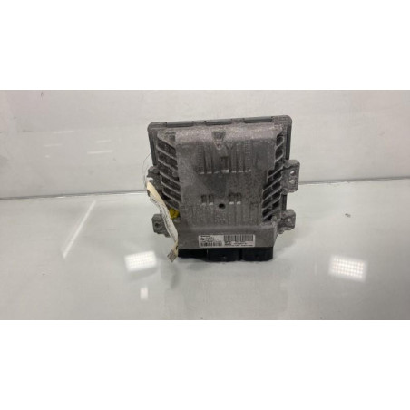 Calculateur moteur PEUGEOT 308 2 Photo n°1
