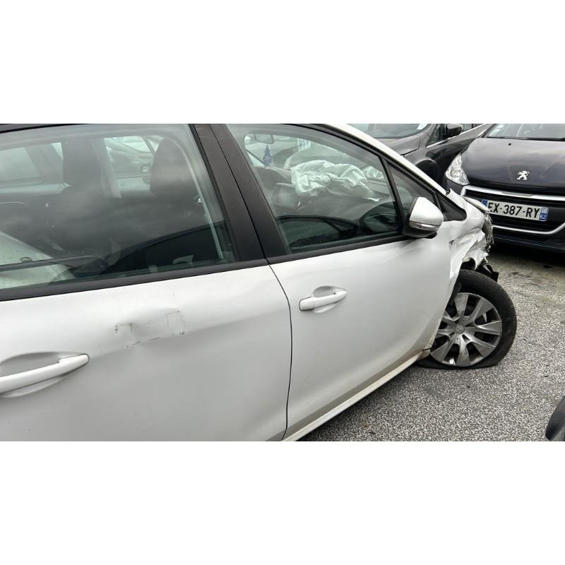 Boitier BSI PEUGEOT 208 1 Photo n°17