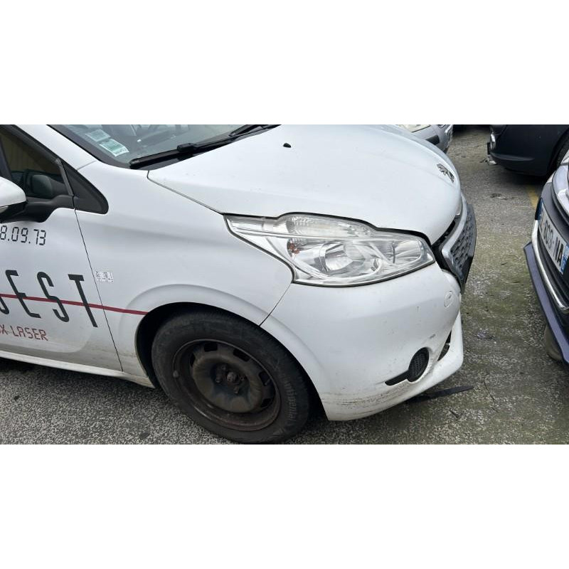 Porte avant gauche PEUGEOT 208 1 Photo n°8