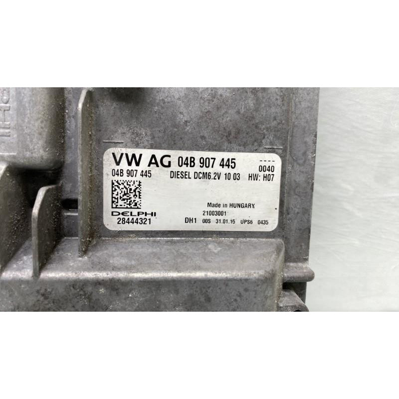 Calculateur moteur VOLKSWAGEN POLO 5 Photo n°3