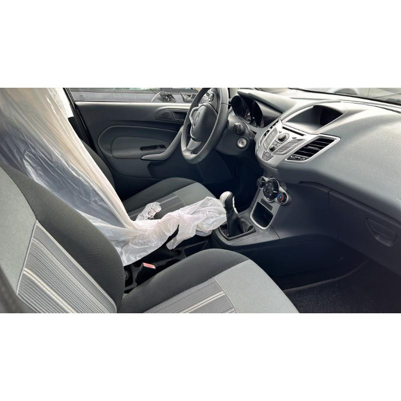 Moteur FORD FIESTA 6 Photo n°15