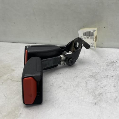 Attache ceinture arriere droit PEUGEOT 2008 1