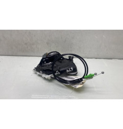 Serrure avant droit TOYOTA YARIS 3