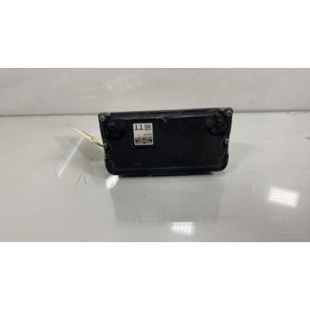 Calculateur moteur TOYOTA YARIS 3