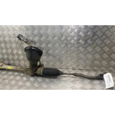 Cremaillere assistee TOYOTA YARIS 3 Photo n°1