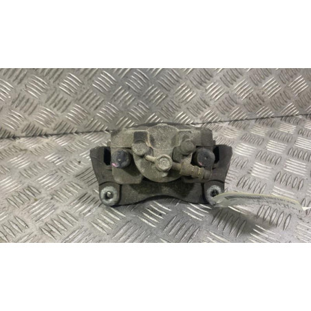 Etrier avant droit (freinage) TOYOTA YARIS 3