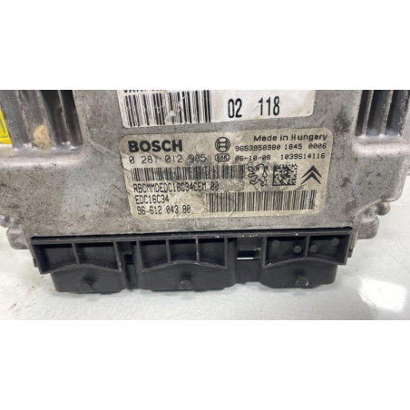 Calculateur moteur PEUGEOT 207