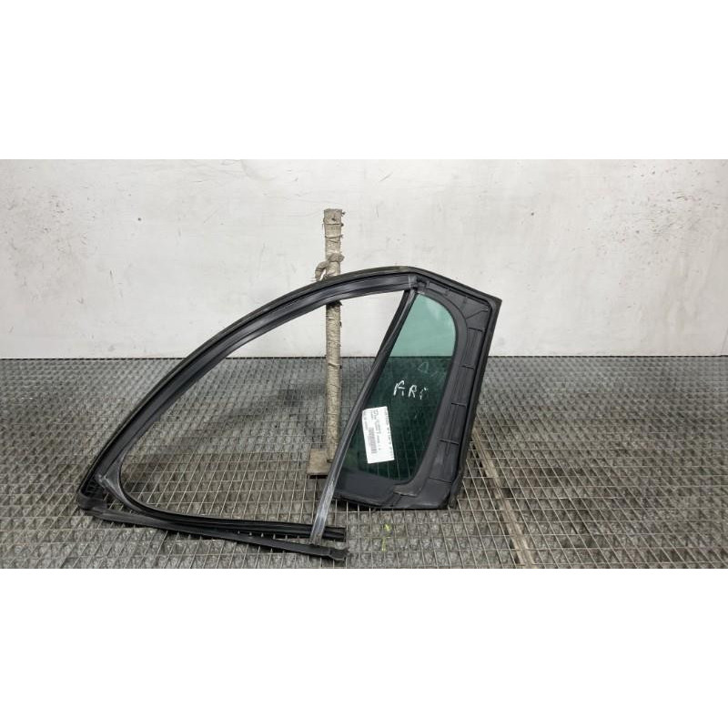 Custode arriere droit (porte) OPEL ZAFIRA TOURER C Photo n°1