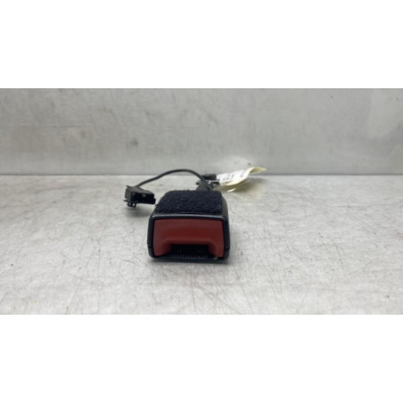 Attache ceinture avant droit OPEL ZAFIRA TOURER C