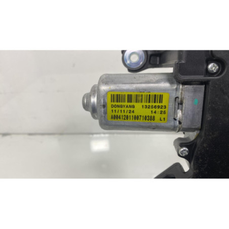 Moteur essuie glace arriere OPEL ZAFIRA TOURER C Photo n°1