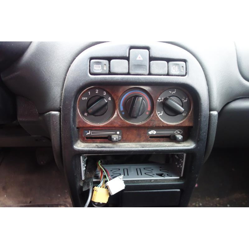 Pare choc arriere ROVER 200 2 Photo n°12