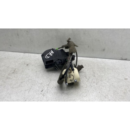 Serrure arriere droit NISSAN QASHQAI 1