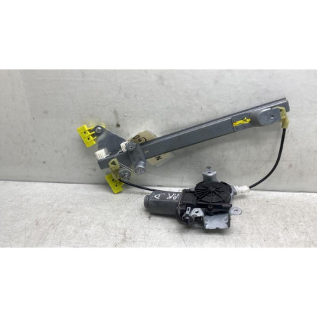 Leve vitre electrique arriere droit NISSAN QASHQAI 1