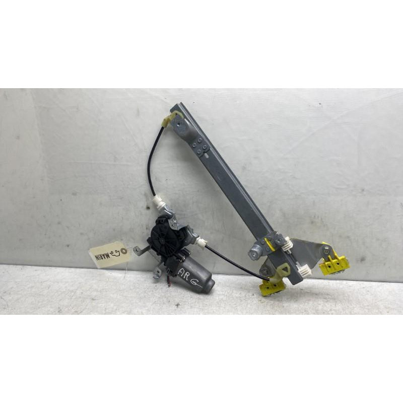 Leve vitre electrique arriere gauche NISSAN QASHQAI 1 Photo n°1