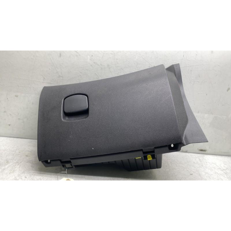 Boite a gants OPEL CORSA D Photo n°3