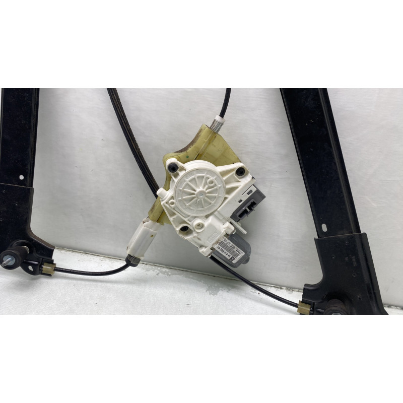 Leve vitre electrique arriere gauche CITROEN C6 Photo n°8