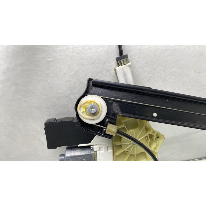 Leve vitre electrique avant droit CITROEN C6 Photo n°5