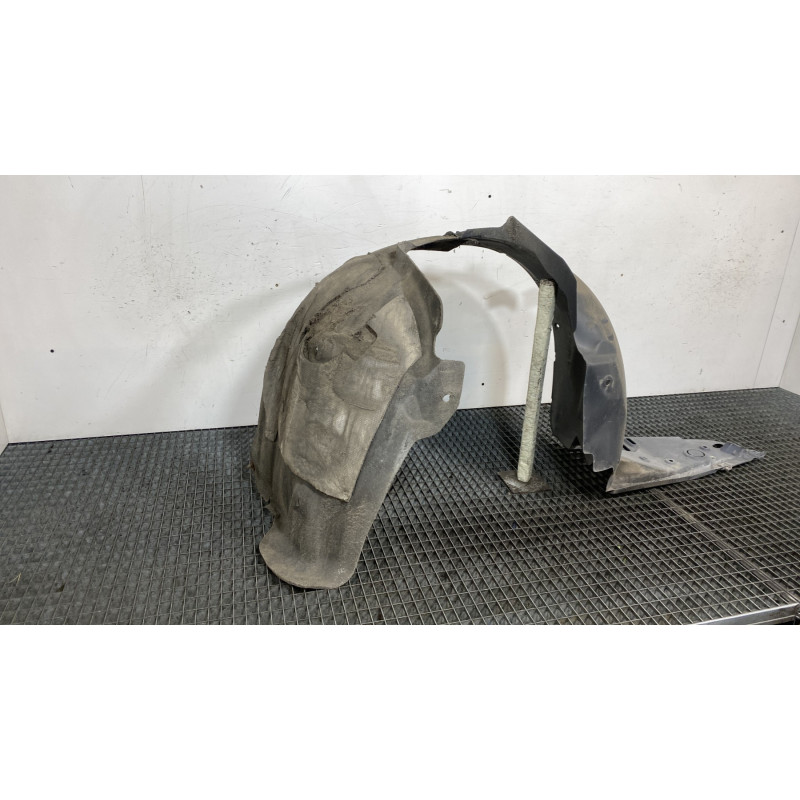 Pare boue avant gauche CITROEN C6 Photo n°3