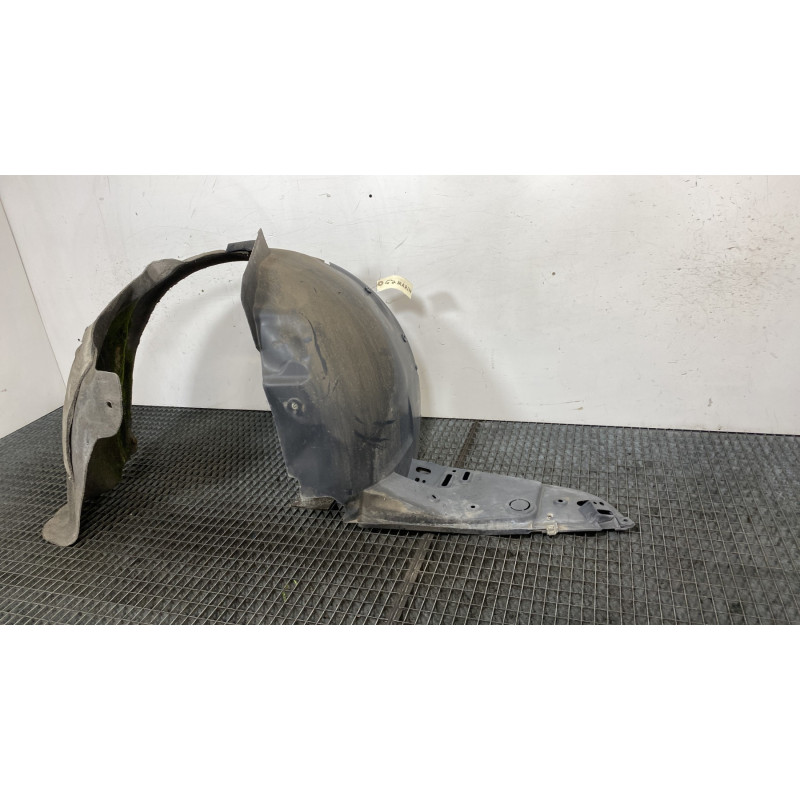 Pare boue avant gauche CITROEN C6 Photo n°4