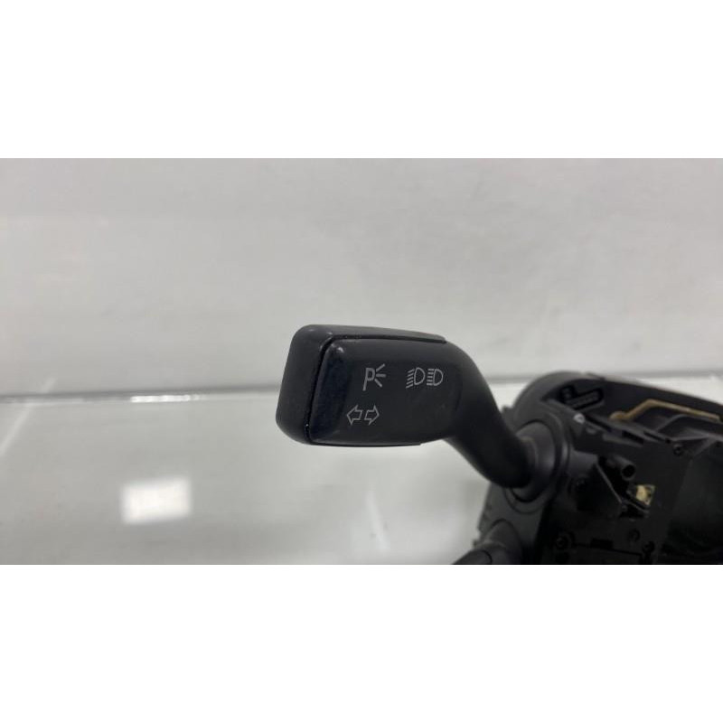 Support commodo (commutateur) AUDI A4 2 Photo n°5