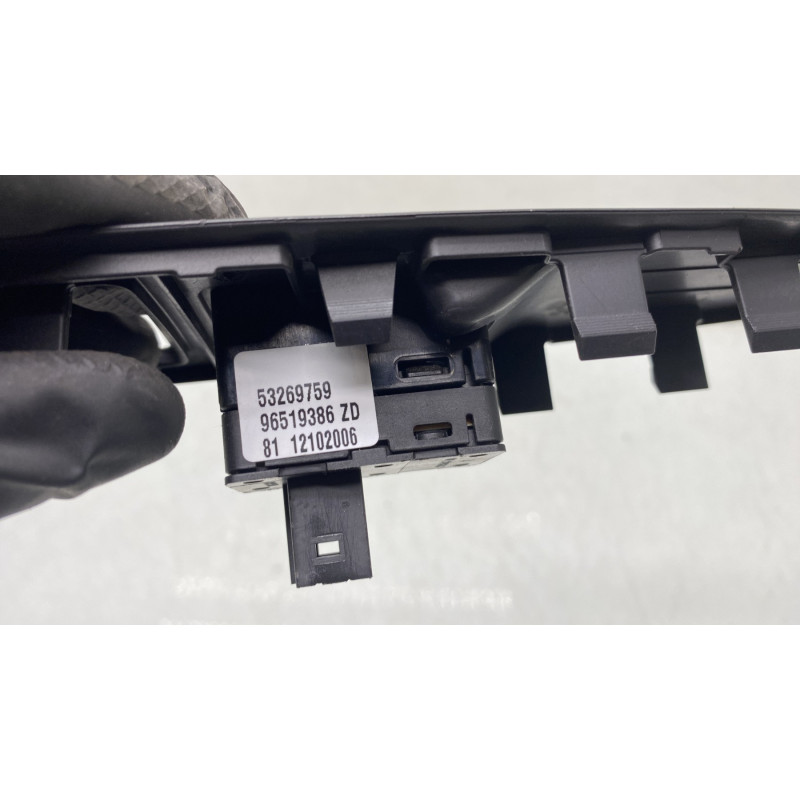 Interrupteur de leve vitre arriere droit CITROEN C6 Photo n°4