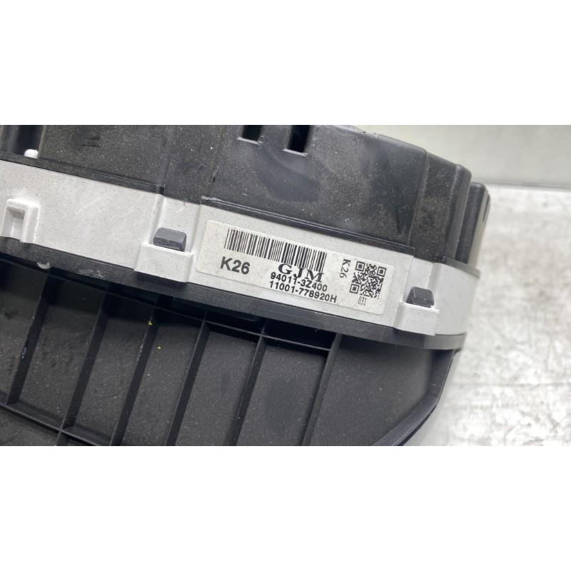 Compteur HYUNDAI I 40 Photo n°1