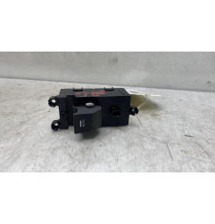 Interrupteur de leve vitre arriere gauche HYUNDAI I 40