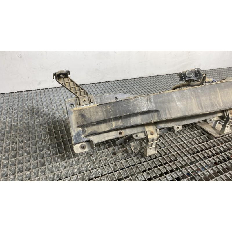 Renfort pare choc arriere (traverse) HYUNDAI I 40 Photo n°4