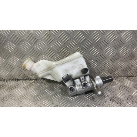 Maitre cylindre (freinage) HYUNDAI I 40