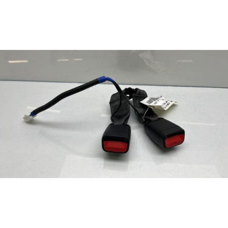 Attache ceinture arriere droit KIA SOUL 1 Photo n°1