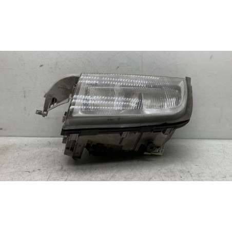 Optique avant principal gauche (feux)(phare) MERCEDES CLASSE C 202