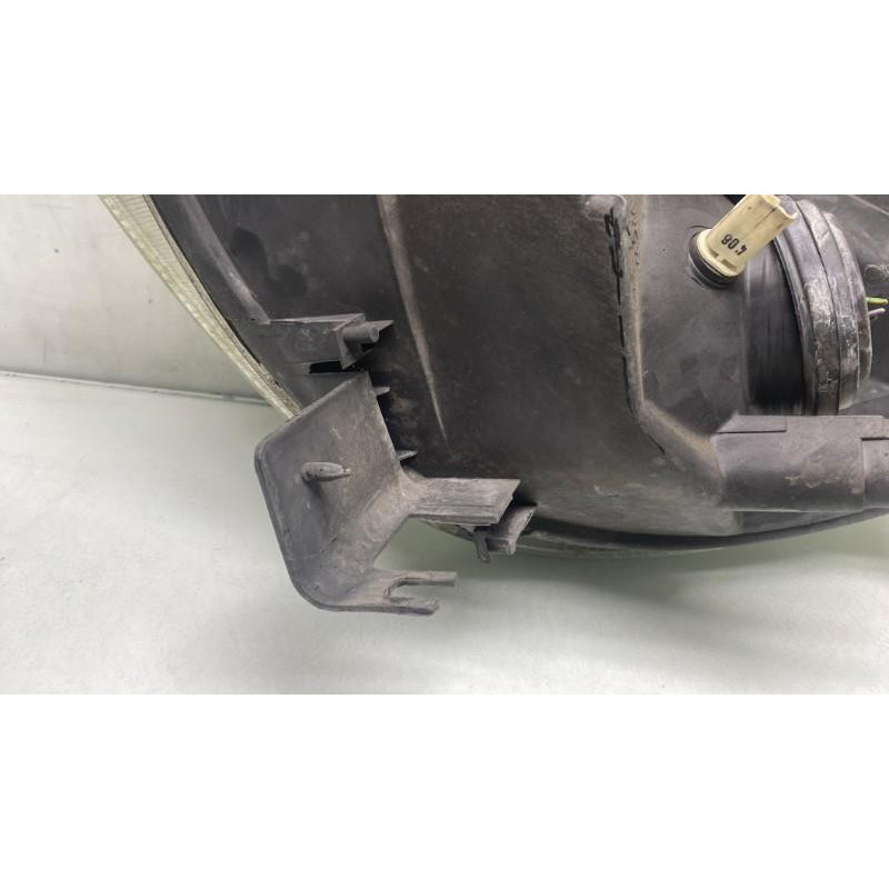 Optique avant principal droit (feux)(phare) CITROEN XSARA PICASSO Photo n°6