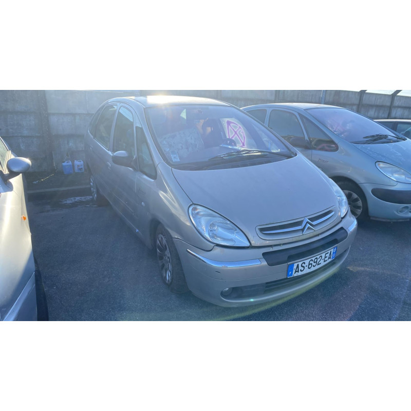 Optique avant principal droit (feux)(phare) CITROEN XSARA PICASSO Photo n°10
