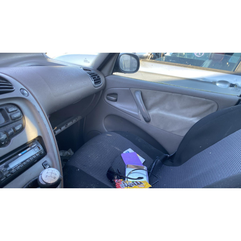 Optique avant principal droit (feux)(phare) CITROEN XSARA PICASSO Photo n°12