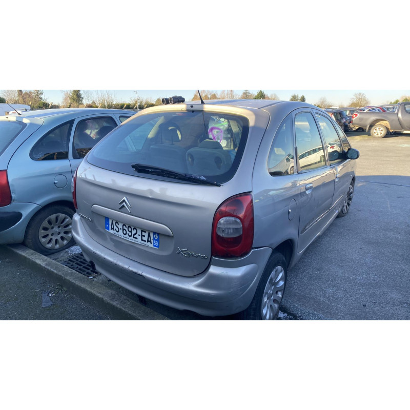 Optique avant principal droit (feux)(phare) CITROEN XSARA PICASSO Photo n°16