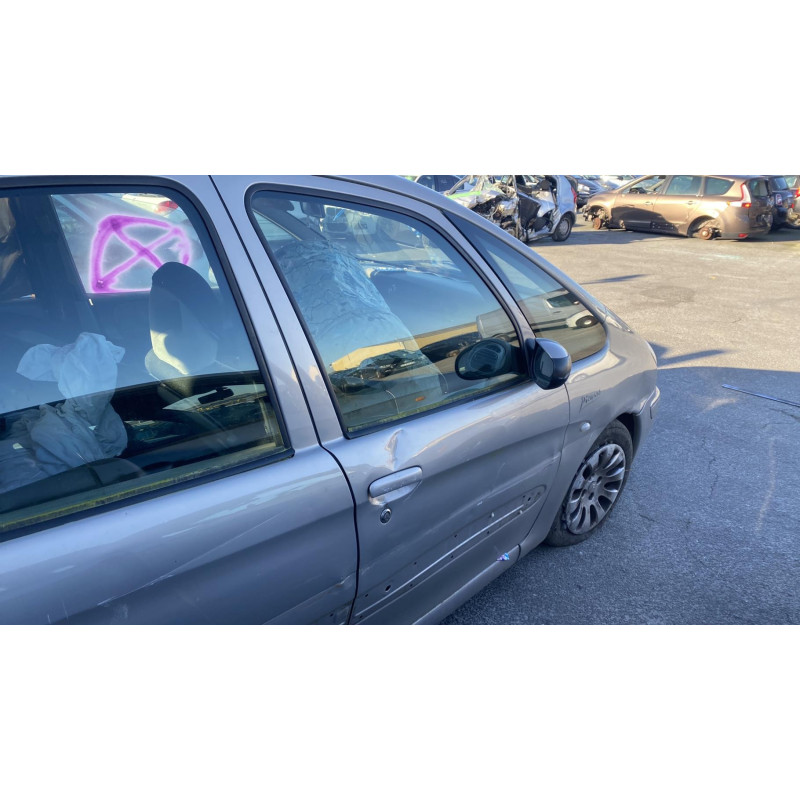 Optique avant principal droit (feux)(phare) CITROEN XSARA PICASSO Photo n°17
