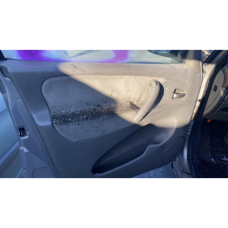 Optique avant principal droit (feux)(phare) CITROEN XSARA PICASSO Photo n°20