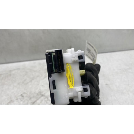 Commodo phare NISSAN QASHQAI 1