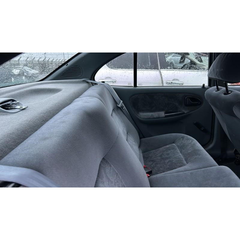 Vitre arriere droit RENAULT MEGANE 1 Photo n°9